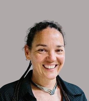 Dr.Dominique Freckmann